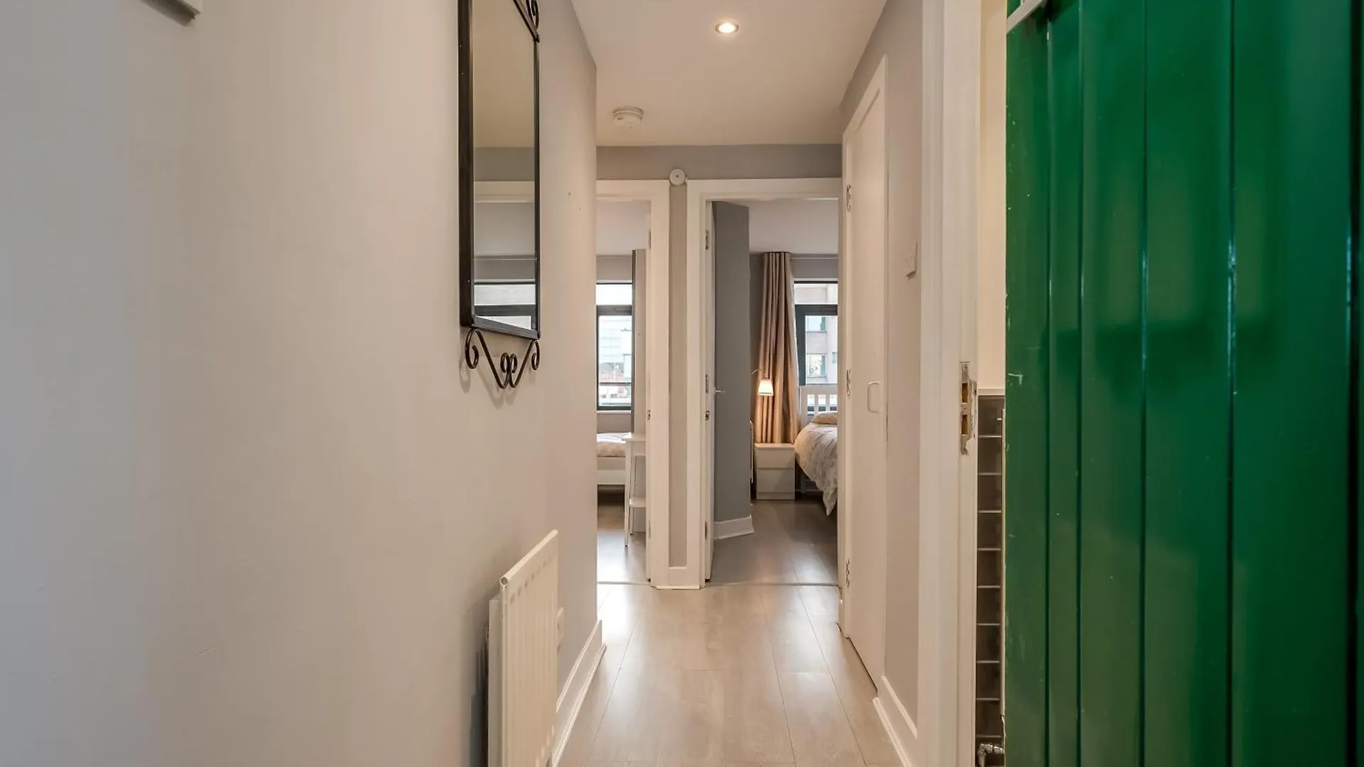 Belfast City Apartment With Free Parking!