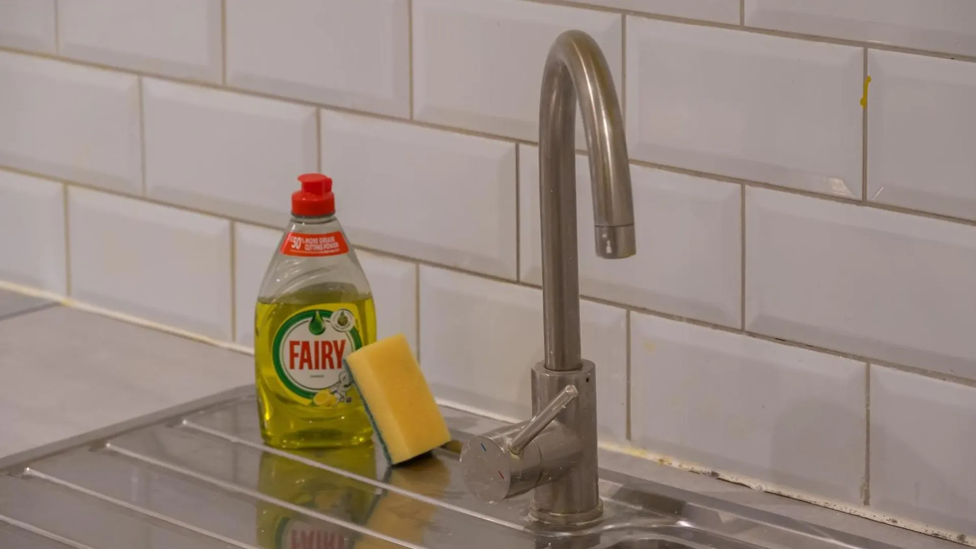 Belfast City Apartment With Free Parking!